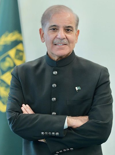 NadeeM tweet media