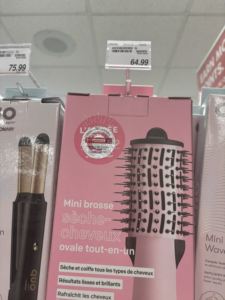 van3sss's tweet photo. @ShopprsDrugMart why are you selling this blow dry brush for double the price the actual conair store on Amazon has it for ? https://t.co/xY8JsrObg0
