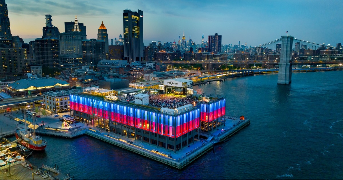 CHAUVET Professional tweet media