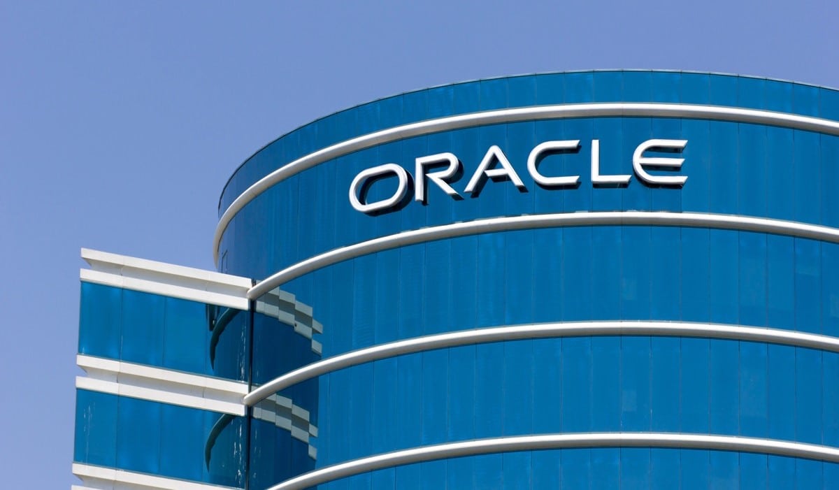 Les développeurs s’unissent pour demander à Oracle de libérer la marque JavaScript dlvr.it/TDbBrN