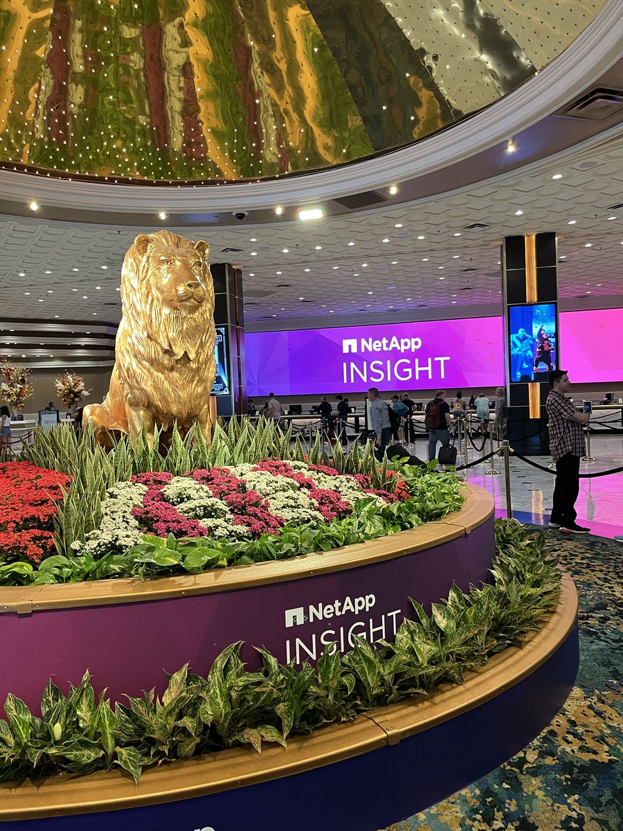 Peter Manijak tweet media