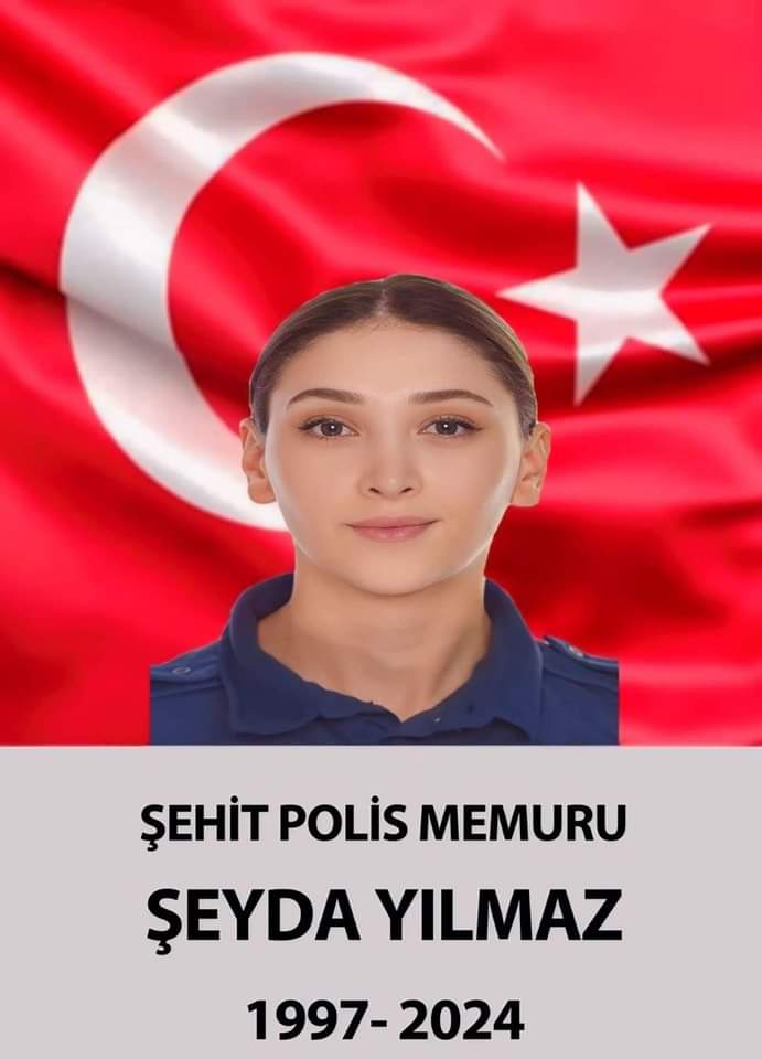 Sadegl16707129's tweet photo. Şehit Polis Memuru Şeyda YILMAZ

Ruhu şad, mekanı cennet olsun. Ailesinin ve Emniyet arkadaşlarının başı sağolsun.

Rabbim Kahhar ismiyle kahretsin zalimler için idam şart https://t.co/uE2bBFHFxl