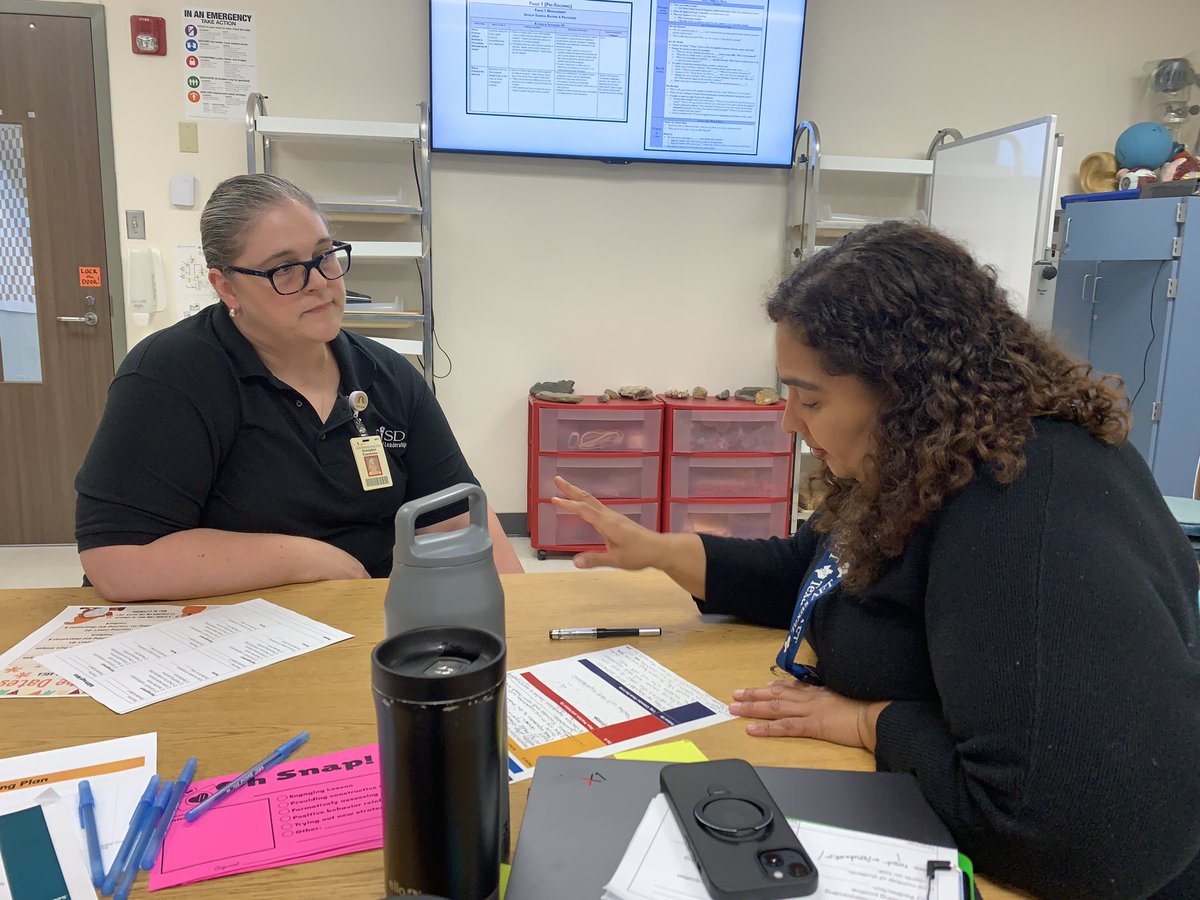 Kelly Curry tweet media