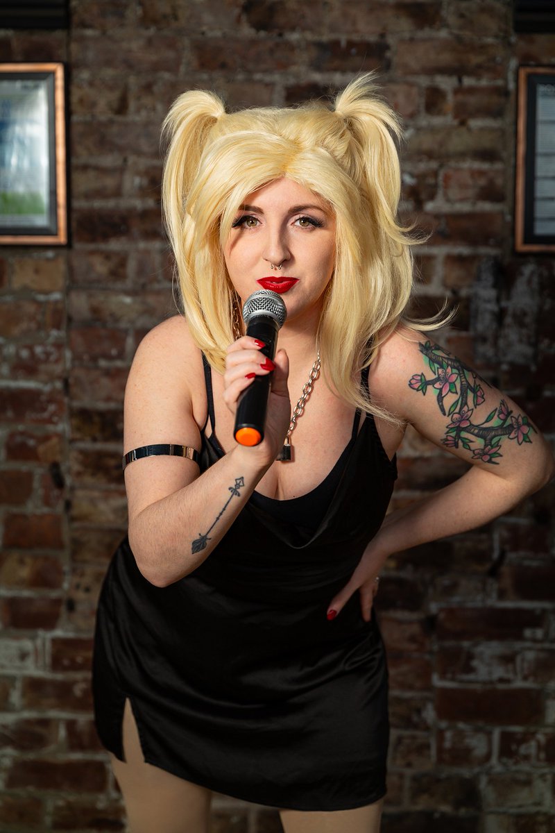 Hello again, friend of a friend, I knew you well 💀

📸 @MDHammond92

#scottpilgrim #envyadams #envyadamscosplay