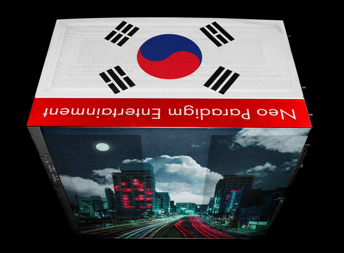 NeoParadigmEnt's tweet image. At this year’s @TwitchCon, we unveiled the stunning @StarforgePCs x NPE Voyager 2 Pro, a masterpiece designed by the incredible @gallerypanda_ and our own @SangaYonini. Huge thanks to the Starforge team and everyone involved for making this vision a reality! #Twitch #NPE