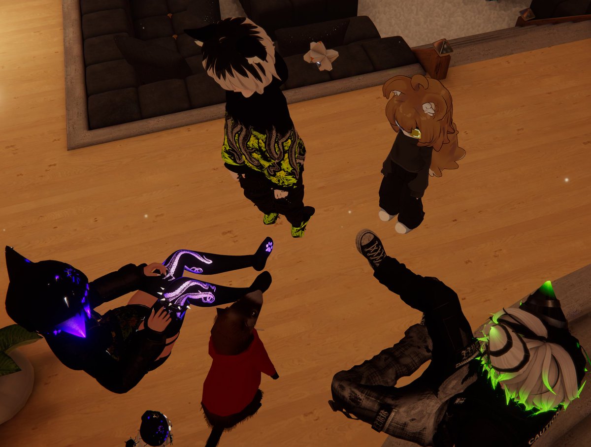 celestia_vr's tweet photo. Una serata passata in chill con i vostri amici più cari ! 
#VRChat #VRChatita #Celestiaita #VRChatevents #VRChatPhotos #VRChatPhotography #VRChatcommunity #VRChatWorld https://t.co/hE1HJCTaOI