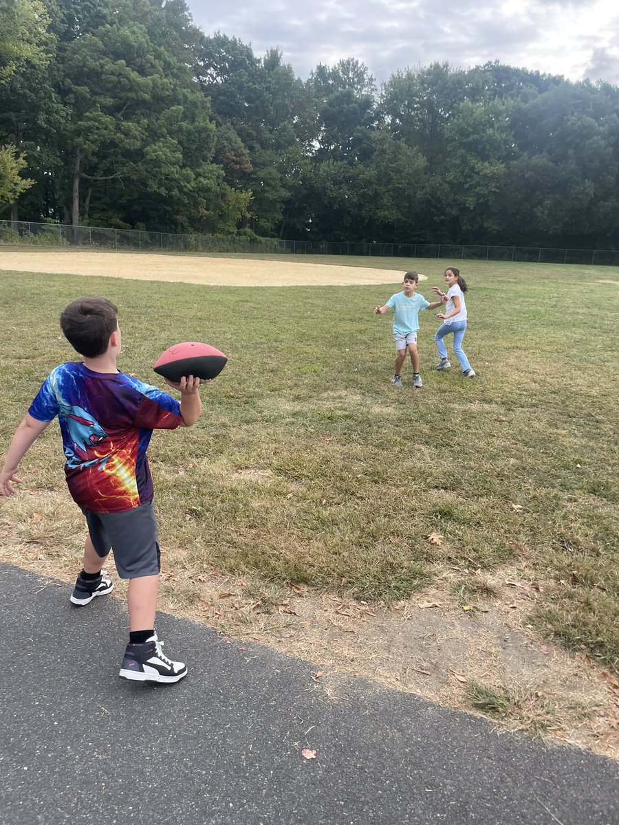 Intro to Football - Week 2, is off to a great start. This week we are focusing on offensive play design and intro level defense…. Stay tuned for punting later in the week <a href="/MRSroadrunners/">Middle Road School</a> <a href="/HazletProud/">Hazlet Township Public Schools</a>