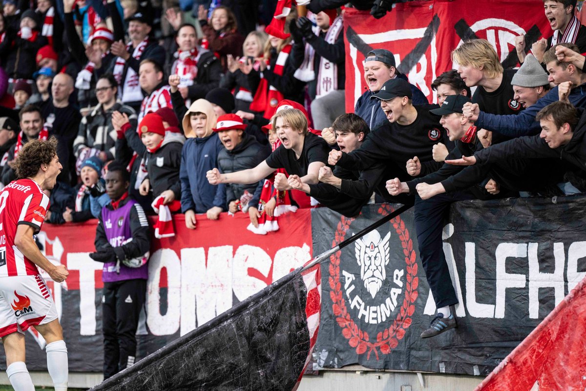 Lidenskap både på banen og tribunen 💥