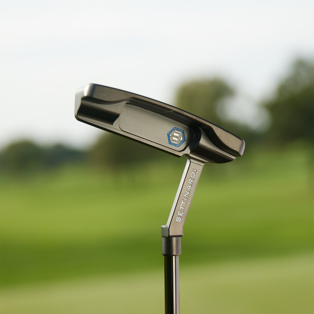 BettinardiGolf's tweet image. Crafted with insights straight from Tour players, the new BB series putters are all about optimizing your Center of Gravity—because who doesn’t want their putter to perform?

It’s the secret weapon your bag has been missing.

#Bettinardi #BBSeries #Putter #golf