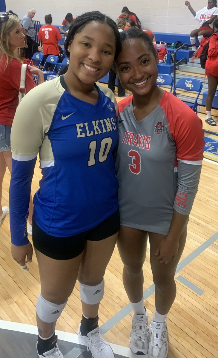 Amber White 2025 (@amberwhite_vb) on Twitter photo Enjoyed competing against my fellow teammate Avery this past week 💙💛<a href="/houstonjuniors/">Houston Juniors</a> #HJV18National Enjoyed competing against my fellow teammate Avery this past week 💙💛<a href="/houstonjuniors/">Houston Juniors</a> #HJV18National