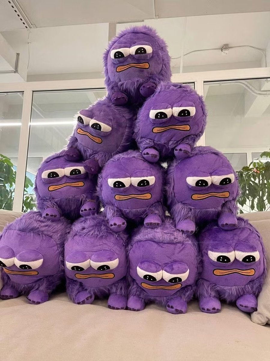 monad's tweet image. Happy 1st birthday Molandak 💜

They grow up so fast