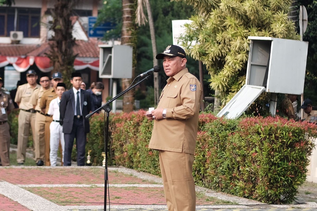 Idris Ajak Aparatur Pemkot Depok Luruskan Niat Bekerja dlvr.it/TDbG0Z