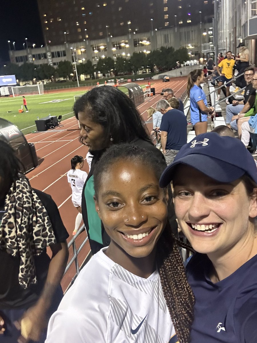 Abby Meyer tweet media