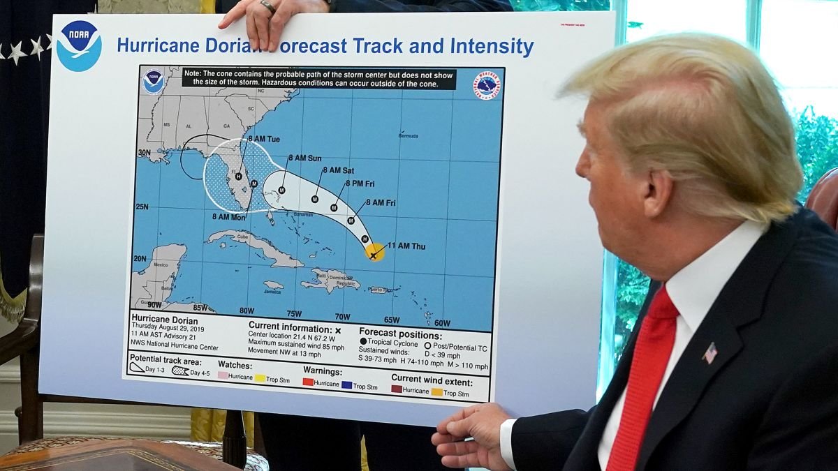 WileELiberal's tweet image. With a category 2 hurricane approaching the Gulf Coast, let&apos;s take a moment to reflect on the utter ridiculousness &amp;amp; chaos of the Trump Presidency...  #SharpieGate
