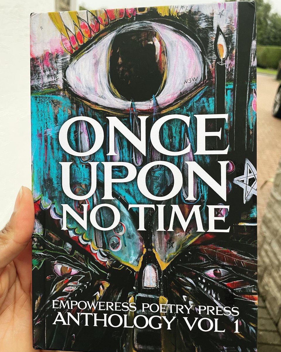 SamanthaVazhure's tweet image. I’m beyond grateful to have 4 of my poems featured in this beautiful anthology, alongside 17 incredible women poets from around the world. Huge thanks to @katieemorann and @EmpoweressPoets for making this collaboration possible! The book is available in hardback on Amazon💗📚