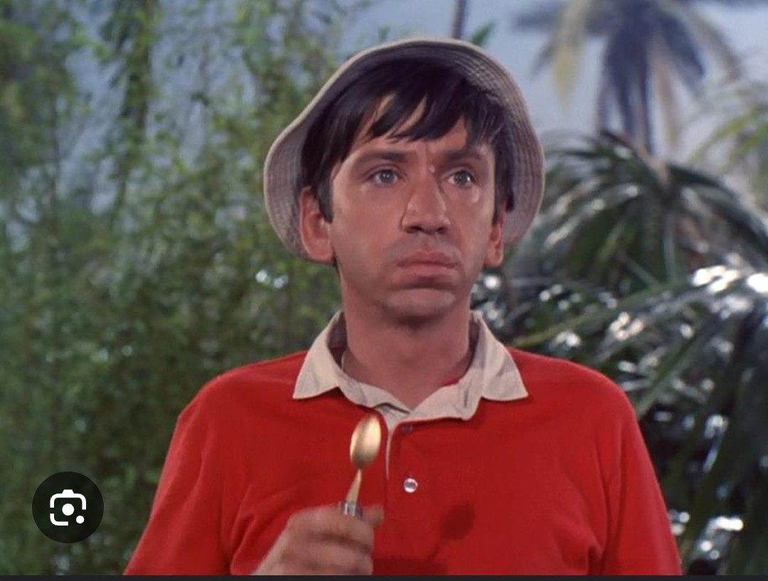 tuataria's tweet photo. @johngreen was right! These do have the same vibe! 

@DFTBArecords

(That's Gilligan in case you are a youth) 

#pizzamas2024 https://t.co/OPazH8ryke