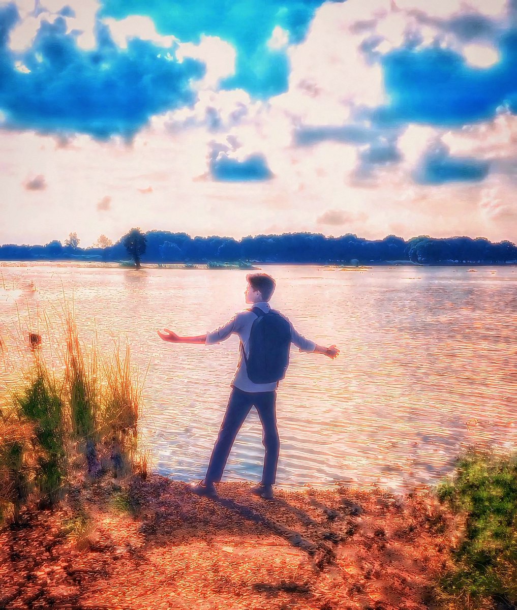 ad4xn's tweet photo. Hi everyone.... The world is good only when the bad things are given up...And after good deeds one should be prepared for bad times and after bad times one should be prepared for good times.
.
#dream #path #picoftheday #place #peaceful #a #ad4xn #adkhan #adnan #wallpaper #youtube https://t.co/cVOieqZMIx