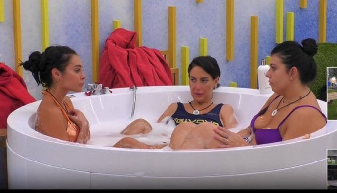 Jessies80359015's tweet photo. La tinozza
Degas
Olio su tela
#grandefratello #CasaX https://t.co/7V0UAqovON