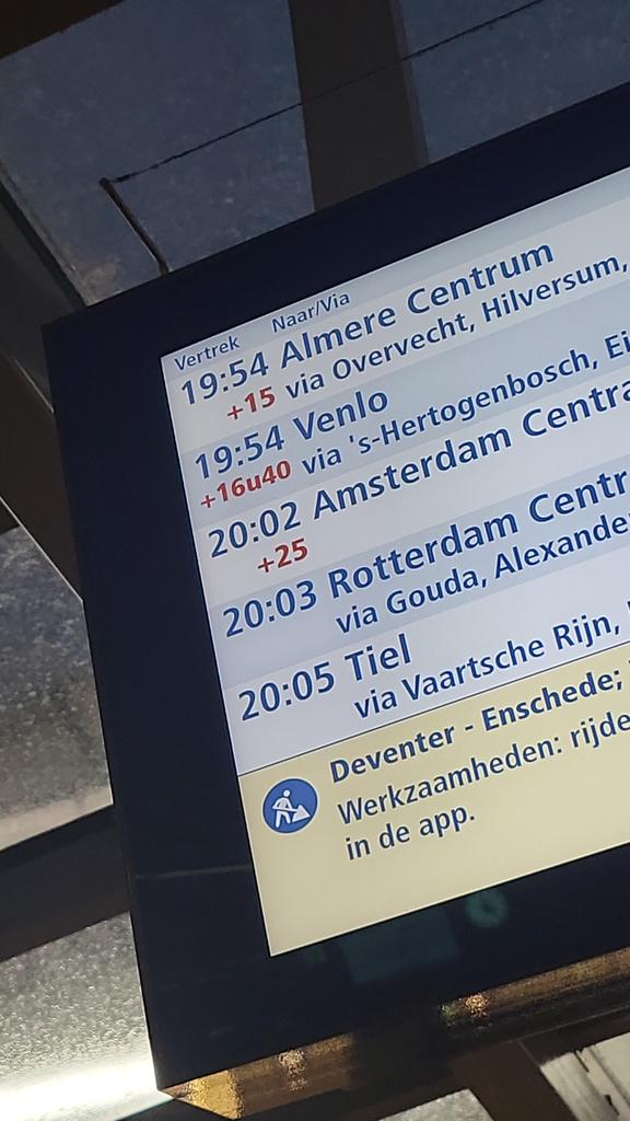 Stel, je moet naar Venlo <a href="/NS_online/">NS online</a>.