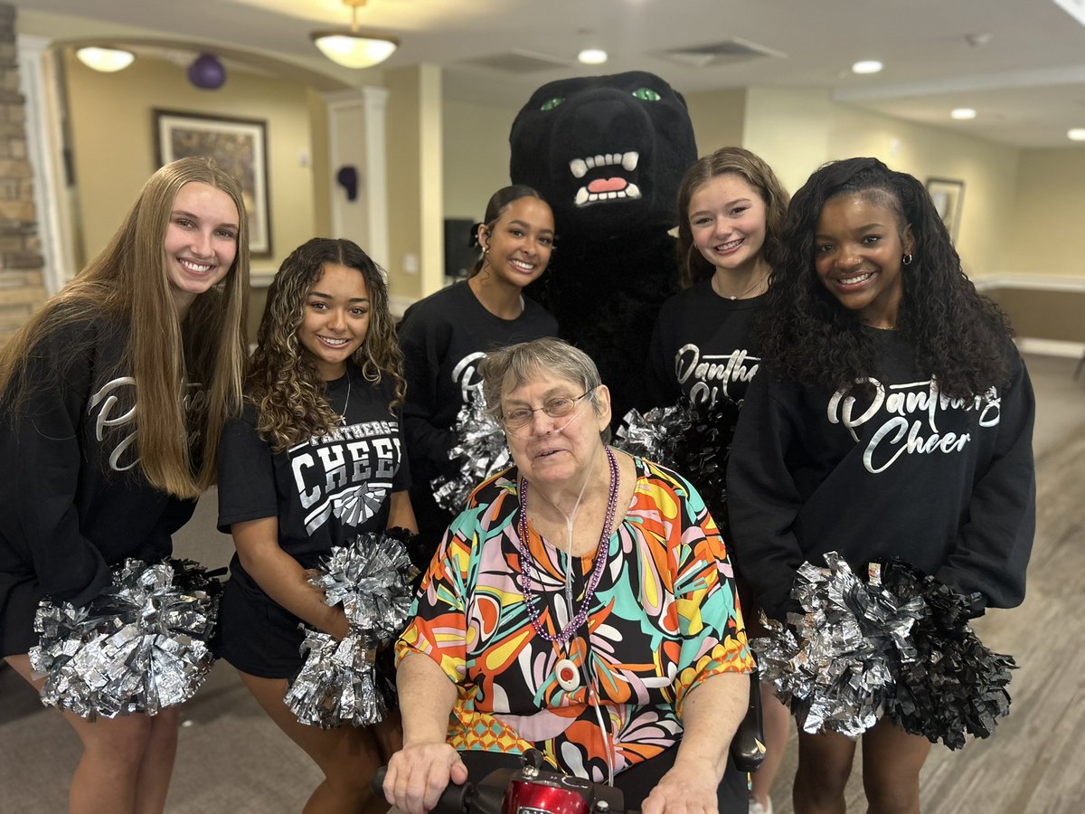 PHSN Cheer tweet media