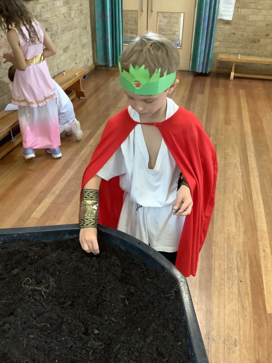 The children also took part in an archeological dig, where they were finding and identifying Roman items!