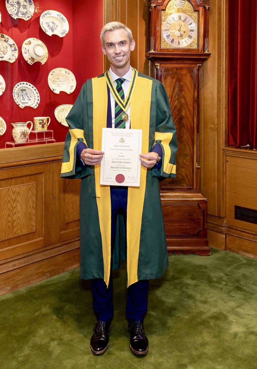 Very honoured to have been made a #liveryman of the Worshipful Company of <a href="/spectaclemakers/">WCoSpectacleMakers</a> last week. I look forward to supporting the company in promoting a #bettervisionforall over the coming years! #orthoptics #ophthalmology #cityoflondon