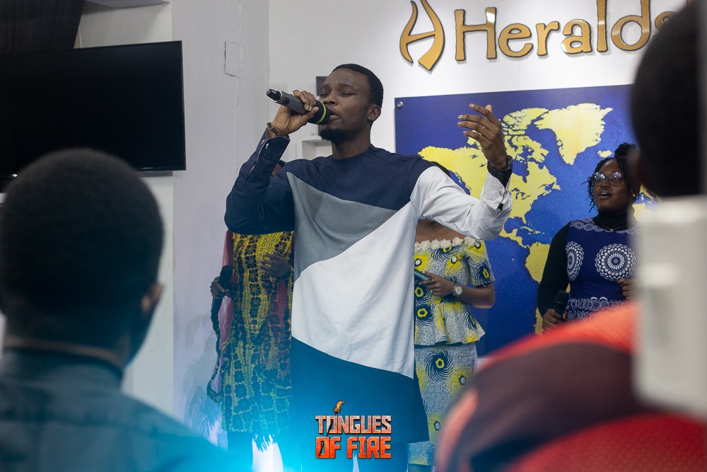 HeraldsNation's tweet image. "If you pray about a matter a lot in tongues, what GOD wants for that situation will become the loudest thought in your heart." - Pastor Christosin Olalere

This is what our Sunday was like in HeraldsNation. 😊

 #PastorChristosinOlalere #TonguesofFire

heraldsnation.org