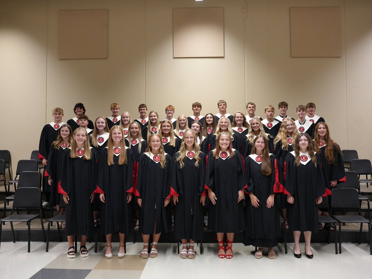 ApHonor's tweet photo. Congratulations to the new inductees of the AP Honor Society for 2024-2025. https://t.co/DpbTv2iKRm