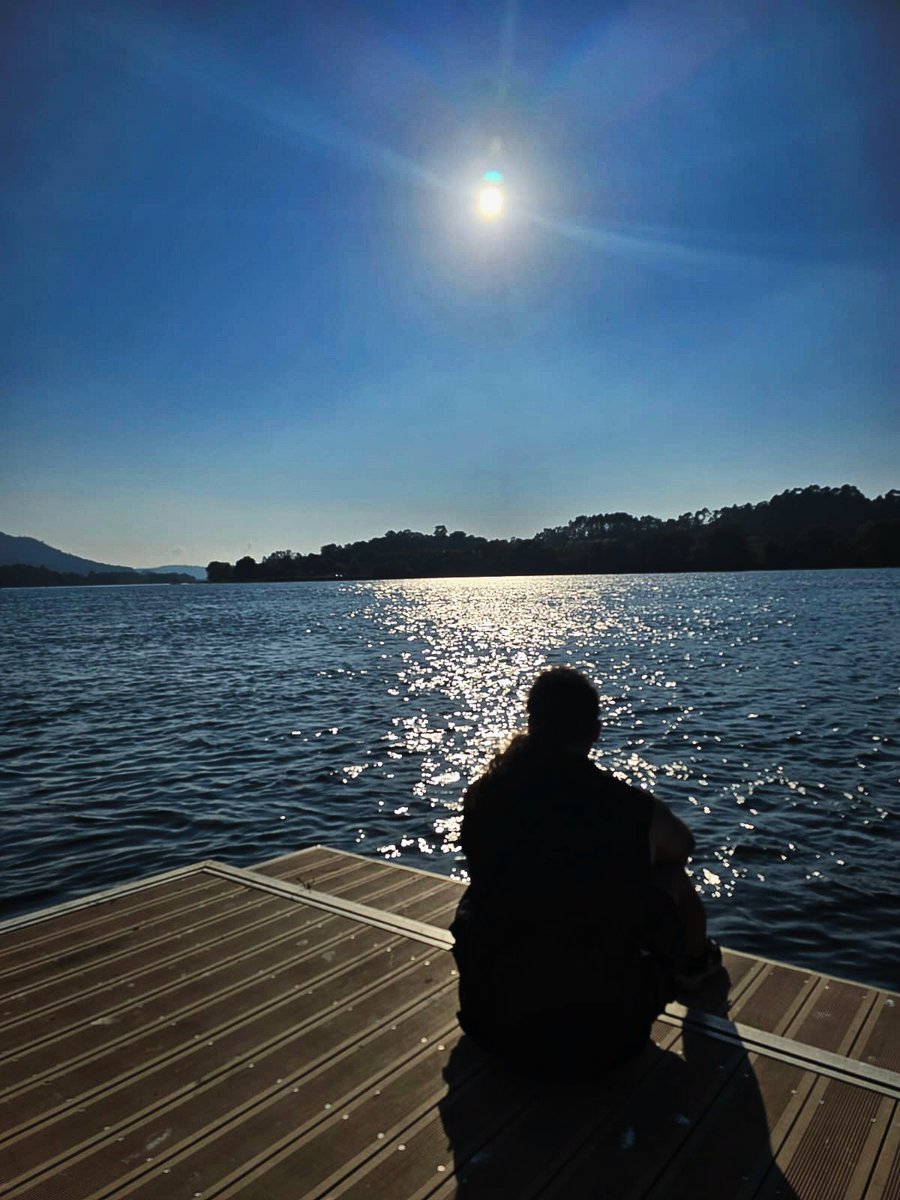 arritmia76's tweet photo. Y el sol calienta....que no es poco. https://t.co/pXEWyw0o3c