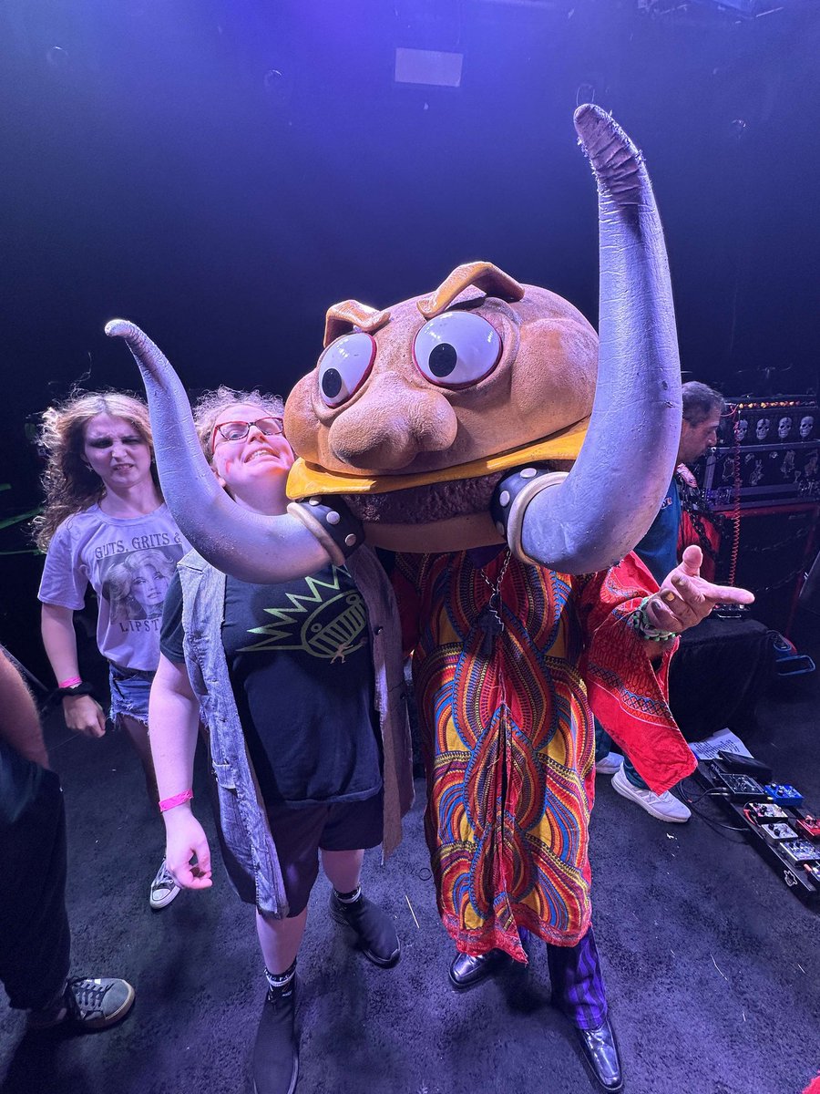 maxmobarry's tweet image. Did that really just happen?
Our McTour with @MacSabbath the gods of drive-thru metal, has ended. 🍔

I'll be sharing plenty more from these shows but "Slayer MacCheeze" would probably want me to rest up. He's actually super sweet for a creature with a cheeseburger as a head.