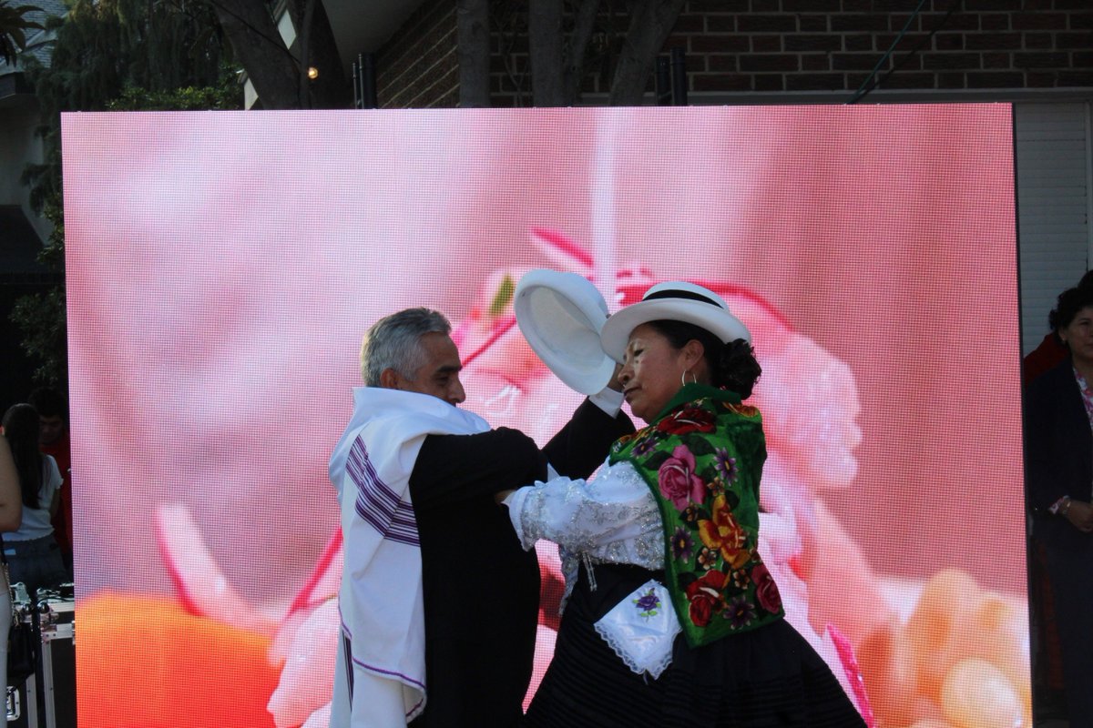 Perú en España tweet media