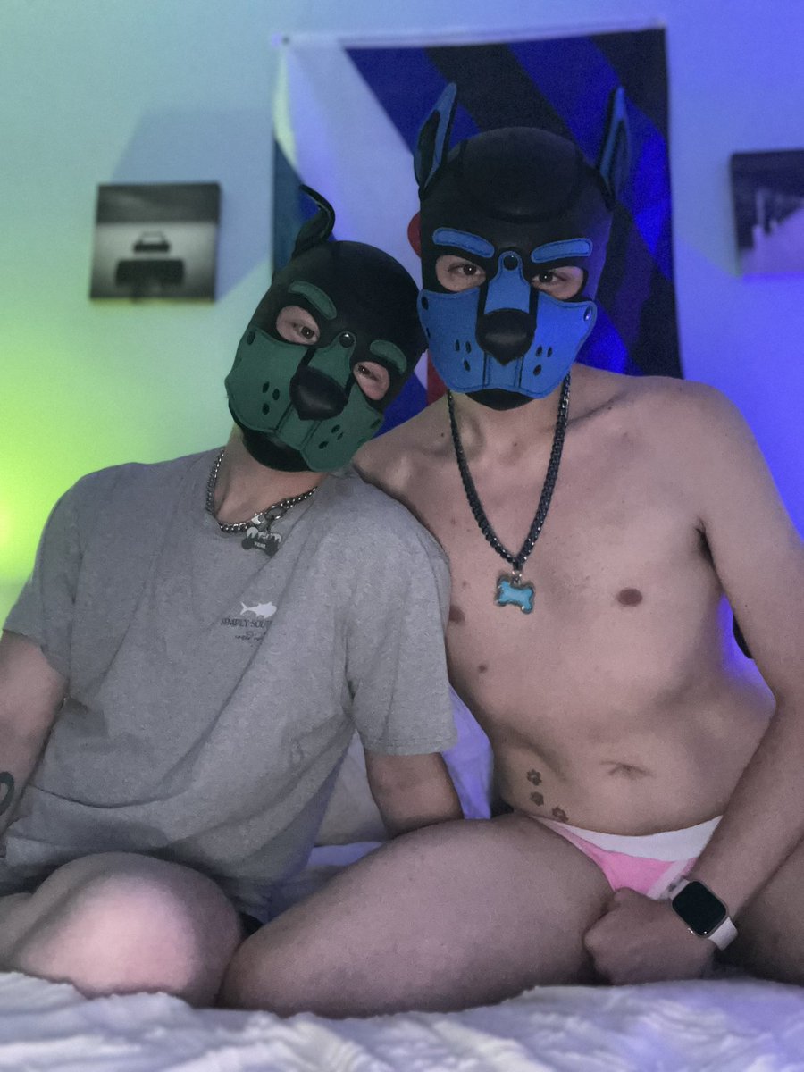 Hey guys! I know I haven’t posted in a while but lots have been going on, but <a href="/puppy_knox/">Puppy Knox</a> has been making sure you been getting that content. 
<a href="/MrSLeather/">Mr-S-Leather</a> 
#gay #gaytop #twink #gayporn #puppy #twinks #twinkcouple #puppyplay #pup #gaycouple #gaypuppy #bigdick #gayonlyfans