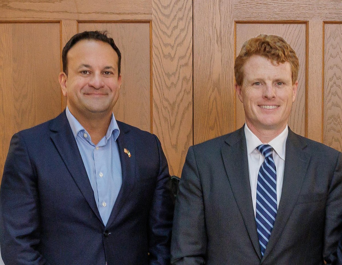USEnvoyNI's tweet photo. Thank you, @Notre Dame!  Honored to deliver a keynote on U.S.-NI relations on Friday at the @KeoughGlobalND Institute.  Pleasure to be at @NDIrishStudies with @LeoVaradkar for a fantastic day with the #FightingIrish