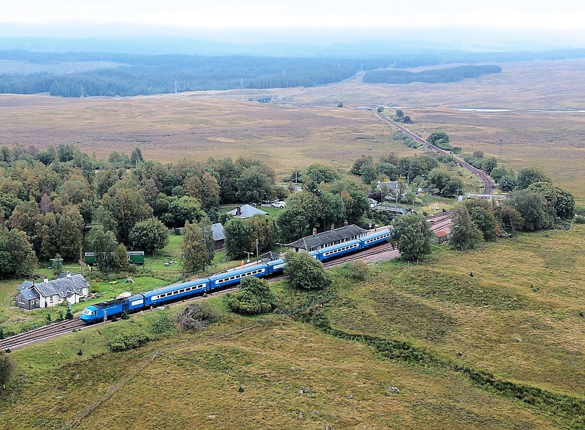 DerekRailway's tweet photo. A few of Midland Pullman at Rannoch yesterday. https://t.co/Dv2ze3xQaz