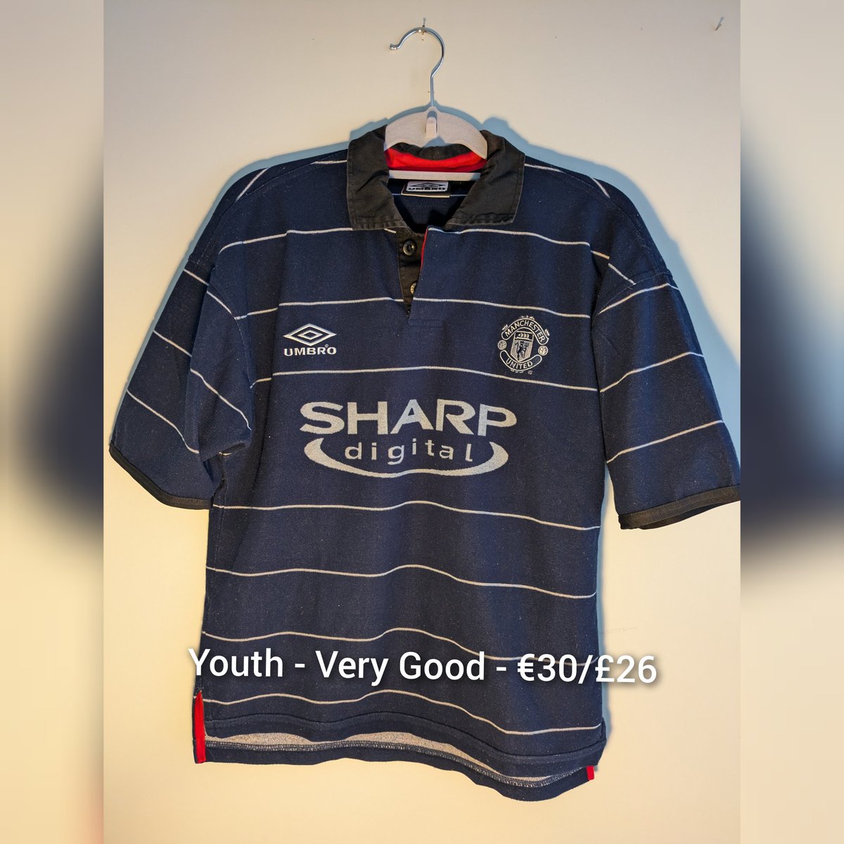 Wheres_MeJumper's tweet photo. 🚨🚨Payday sales thread 🚨🚨

36 shirts in total, international and club teams, listed in order of size (XS-XXL), so there's something for everyone here.

Prices don't include postage from 🇮🇪 Will discount for multiples

RTs appreciated @_FullKitWankers @shirt_x @football https://t.co/mmoZJOFzqG