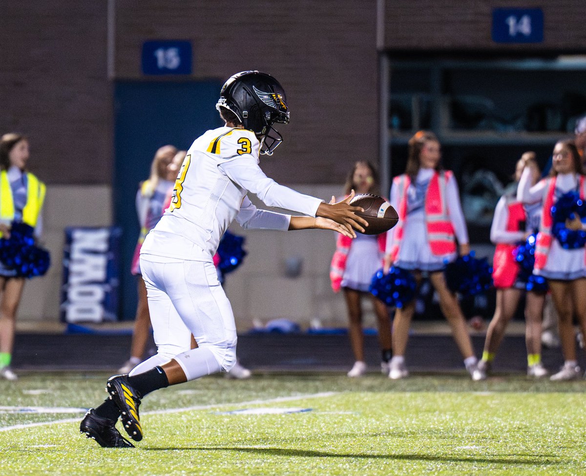 TimothyPaciorek's tweet image. Stacking the work. Friday night numbers Punt avg 40.8 Kickofff 58.5. #defendthevalley @Orioles_AD @AvonFBOrioles @RyanJBallou @RobGibsonHC @fbcoachjmayo @Coach_GerberII @KevinMcGrath482 @coachbrad54