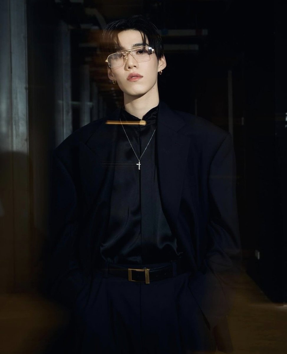 earnsnow's tweet photo. นี่คือ PP KRIT บุคคลที่ carry ได้ทุกลุค ❤️

PPKRIT LE DÉFILÉ L’OREAL RUNWAY
#LeDefileLOrealxPPKrit https://t.co/t43nqMkAcP