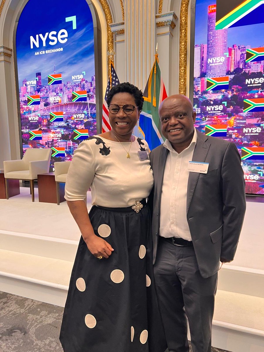 Ayanda Dlodlo tweet media