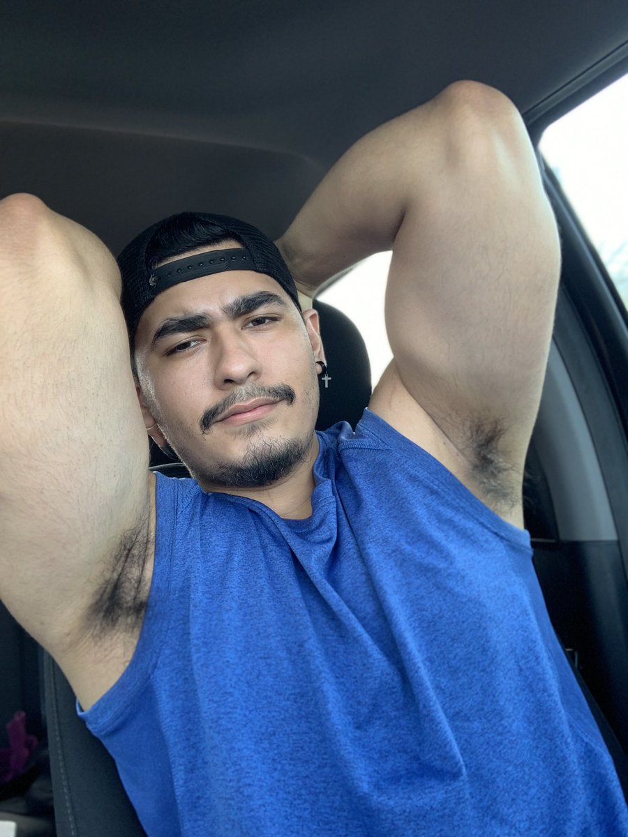 Ya like pits? Come here and give them a sniff. Just finished a workout~