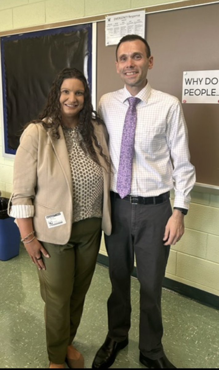 JCiffone's tweet photo. 📣 Big shoutout to 2 New York State Teacher of the Year 2025 finalists! Congratulations to Mandel from Woodlands HS and Robert from Kings Park HS! What an accomplishment! We are proud to have educators like you! 🌟🌟 @nysut @MelindaJPerson https://t.co/024SFF3iOh