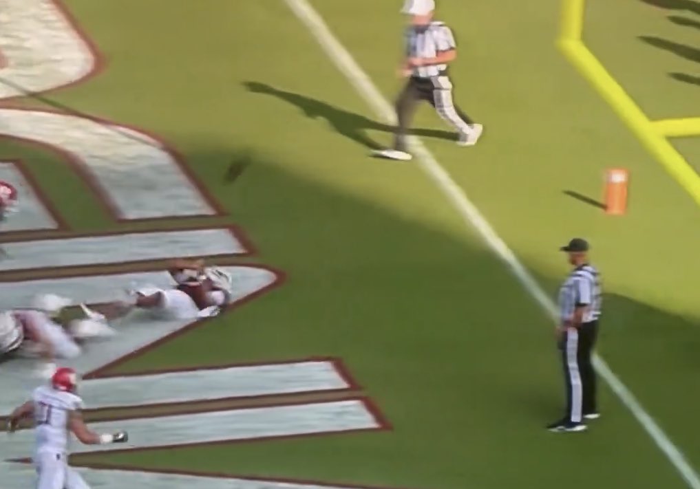 TheWheelRoute's tweet photo. The boys got together to go over a fun-yet-messy Week Four ⬇️

✅ The Blacksburg Safety
✅ The Dukes
✅ The Overtimes

and the debut of
✅ The Hot Steat Tracker

🔊 https://t.co/NEQQFEXqSo https://t.co/VWT3yggt5D