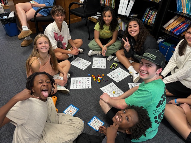 A little bit of "Bingo" at the OPIS welcome back party today - Pizza, Games, and good times!!! <a href="/oakparkusd/">Oak Park USD</a>  #schoolfun #independentstudiesschool #venturacountyschools