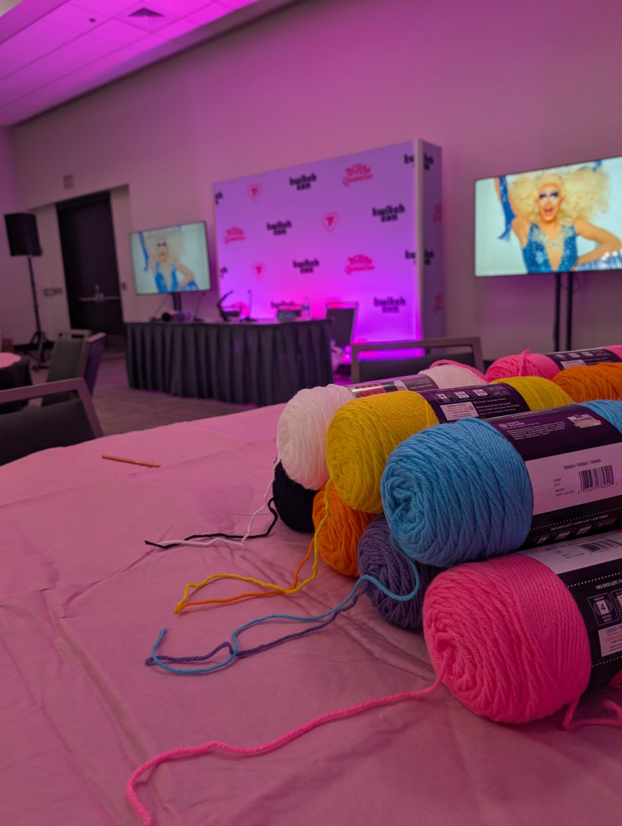 Anna 'May' | May7733 tweet media