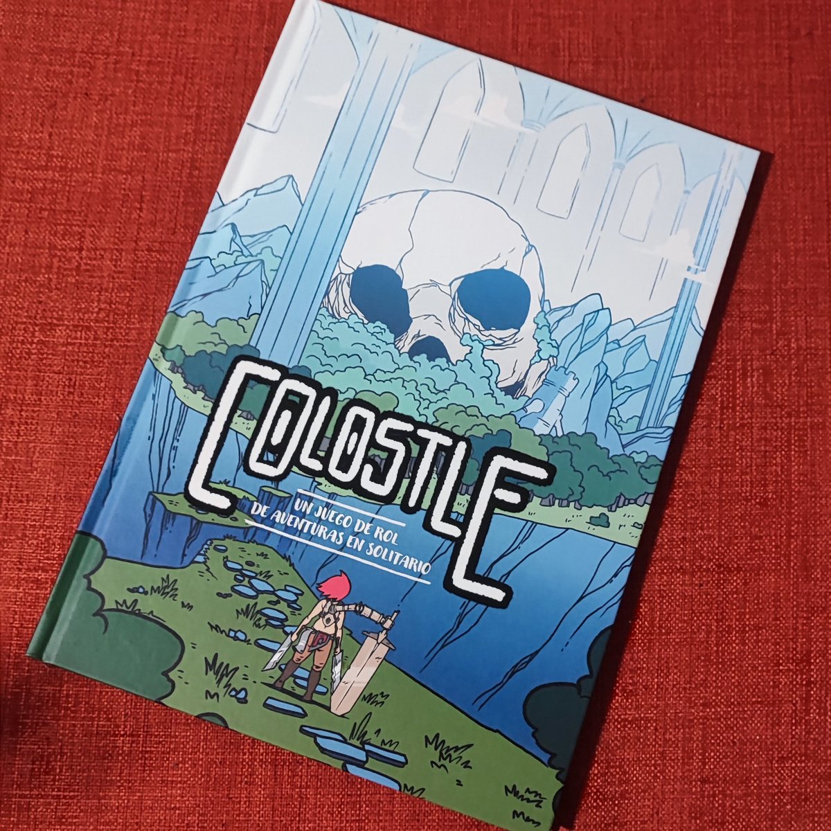 Perichip's tweet photo. Con ganas de empezar un diario de aventuras explorando Colostle y su peculiar mundo. Espero que si merece la pena @thehillspress se anime a traer las "expansiones".

#Colostle #juegosderol #thehillpress #tesorosdelamarca https://t.co/fbRXeAcruM