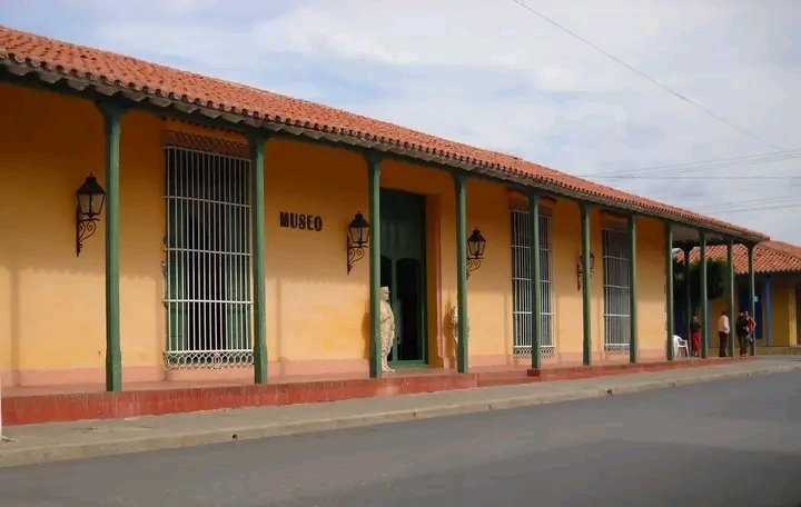 👉Organizado por el Museo Provincial Coronel Simón Reyes Hernández, el próximo 27 de septiembre tendrá lugar en #CiegodeAvila el
XXIV Evento Provincial del Patrimonio Cultural.

#LatirAvileño <a href="/rocdecubano/">Roberto Carlos</a> <a href="/JHGcasanova/">julio Heriberto Gómez Casanova</a> <a href="/UNICACu/">Universidad de Ciego de Ávila</a> <a href="/CAvilaRadio10/">Emisora Surco</a> <a href="/Gg_2014Sandra/">Sandra Gutiérrez G.</a> <a href="/Guajiritasoy2/">Anita</a> <a href="/leoipa/">Leonel Iparraguirre</a>