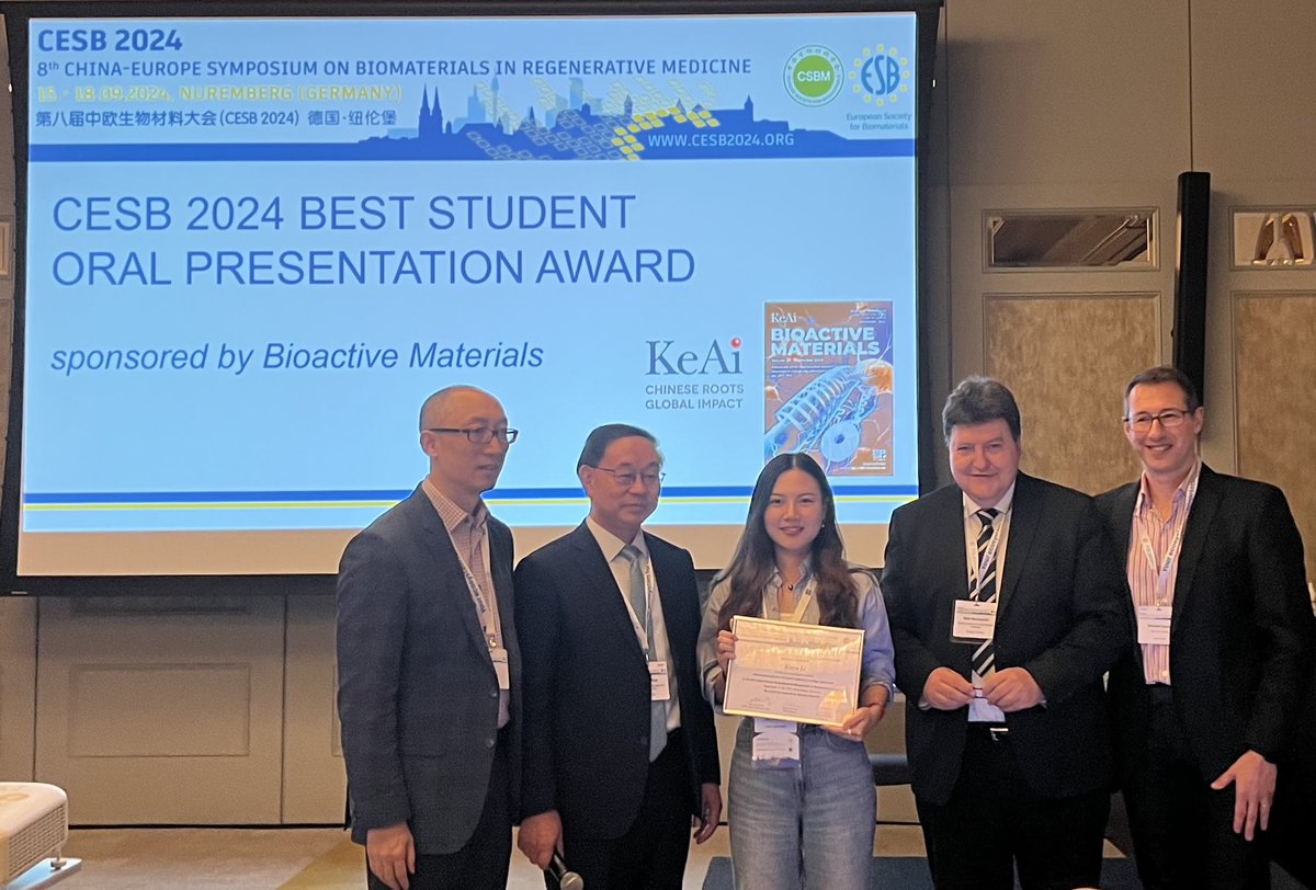 Very proud of Xinyi Li, Best Oral Presentation, 8th China-Europe Symposium on Biomaterials in Regenerative Medicine. pic w/Nicholas Dunne <a href="/njdunne_lab/">Nicholas Dunne</a> (President ESB) Aldo Boccaccini &amp; Prof Yuliang Zhao (CSBM President). Many thanks for a great meeting <a href="/Boccaccini_Lab/">Biomaterials_Erlangen</a>
