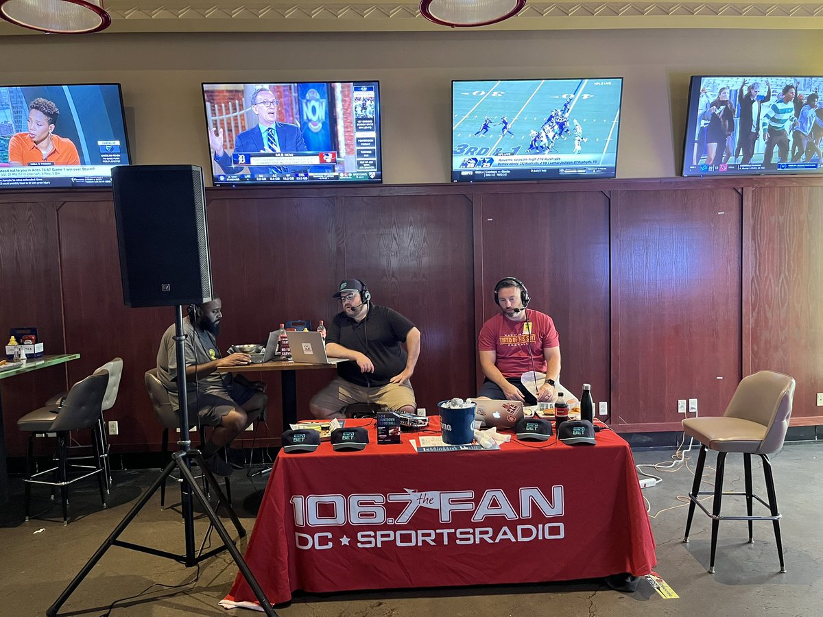 #GrantAndDanny Live from Hollywood Casino Lawrenceburg! Come say hello. You can smoke inside here! <a href="/granthpaulsen/">Grant Paulsen</a> <a href="/funnydanny/">Danny Rouhier</a> <a href="/the_game836/">Darris Dameron</a> <a href="/1067theFan/">106.7 The Fan</a>