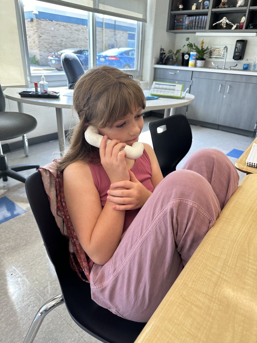 McCluskeysClass's tweet photo. Checking our writing with “whisper phones”📞 https://t.co/55nPSKCKdB