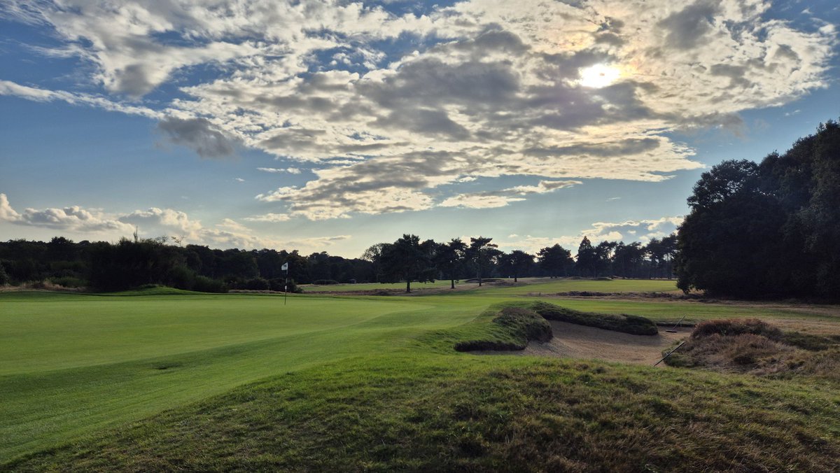 BIGGA vs GCMA today <a href="/PurdisHeathGolf/">Ipswich Golf Club</a> 

Great work by <a href="/IgcGreenkeepers/">Purdis Heath Greenkeepers</a> as always 👏🏼 

<a href="/BIGGAEastAnglia/">BIGGA East Anglia</a> <a href="/BiggaSEregion/">Bigga South East Region</a>
