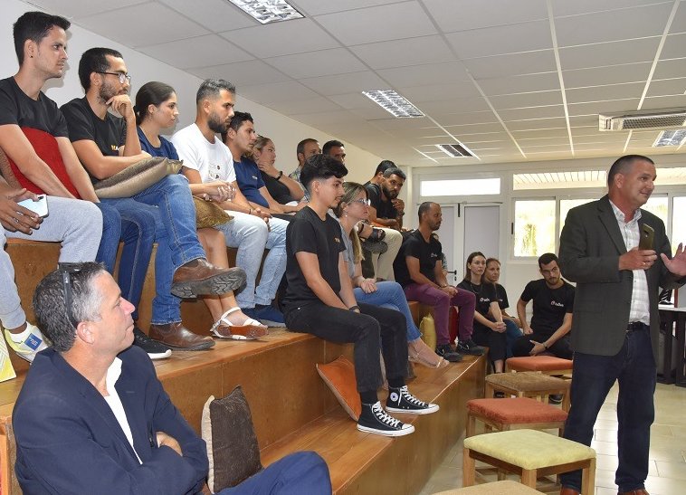 ETECSA_Cuba's tweet image. La empresa "Z-17" creada recientemente con carácter de filial, es resultado de la alianza entre la @uci_universidad, @PCTHabana_3CE y @ETECSA_Cuba. y la integran jóvenes creadores de las aplicaciones #Todus, #Picta y #Apklis.
👉 etecsa.cu/es/noticias/z-…